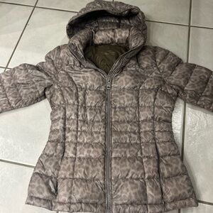Hooded Calvin Klein animal print jacket